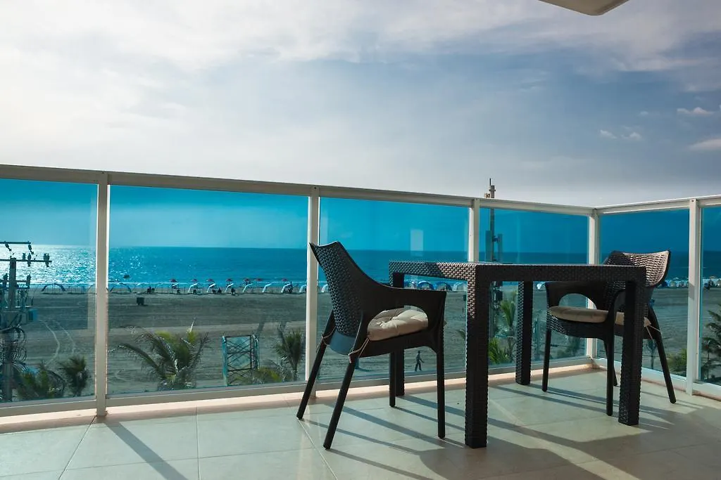 Cartagena Beach Front 0*,
