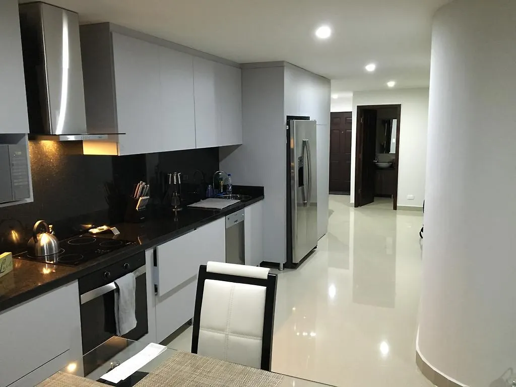 Cartagena Beach Front 0*,  קולומביה