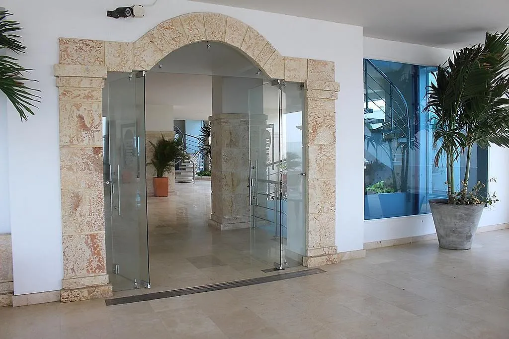 דירה Cartagena Beach Front
